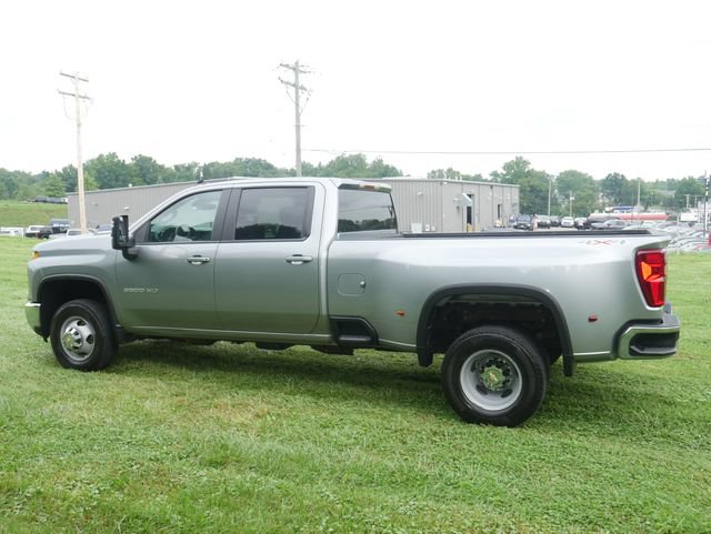 Used 2025 Chevrolet Silverado 3500 LT AWD/4WD image 10