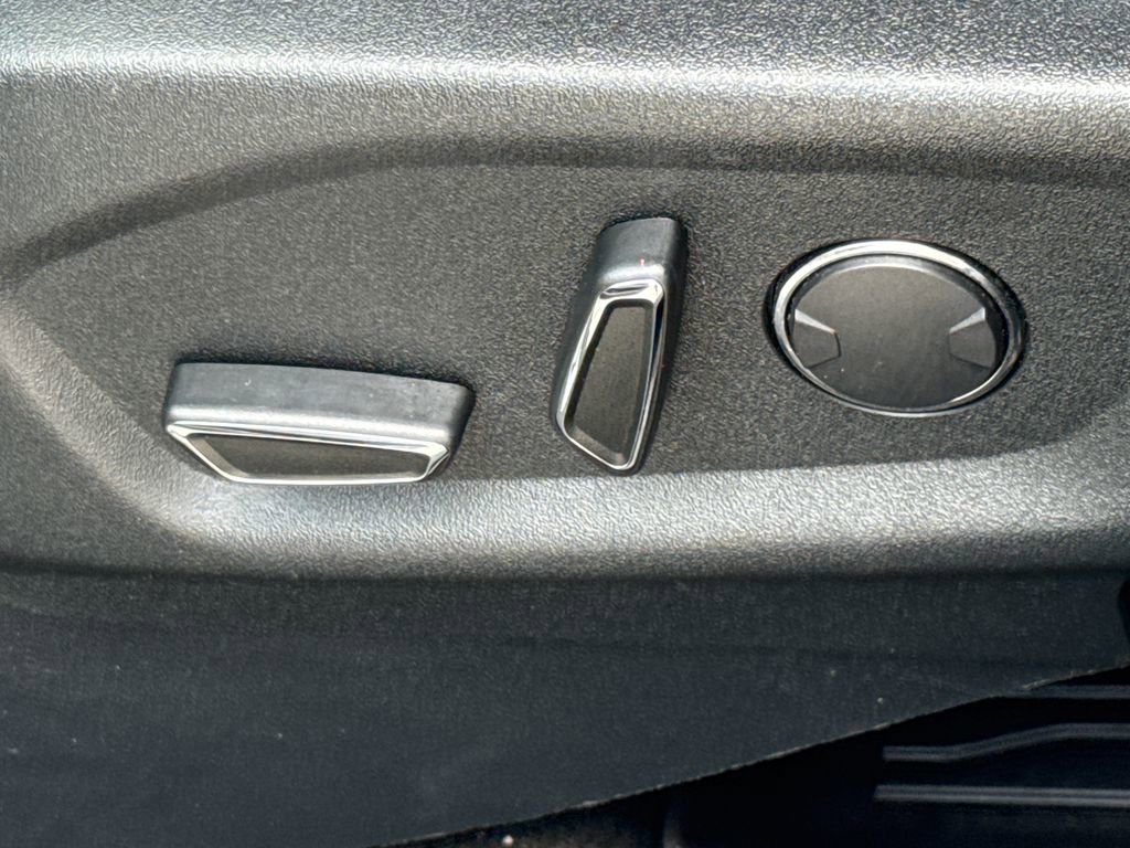 Used 2018 Ford Explorer Sport AWD/4WD image 24