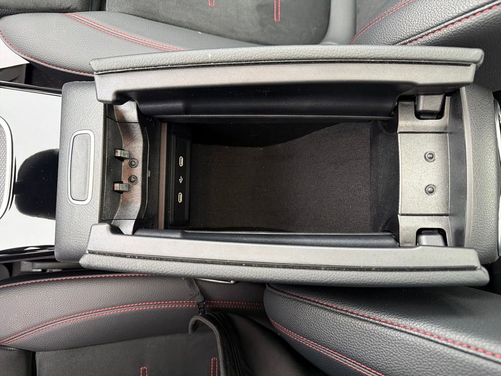Used 2025 Mercedes-Benz CLA 250 4MATIC image 13