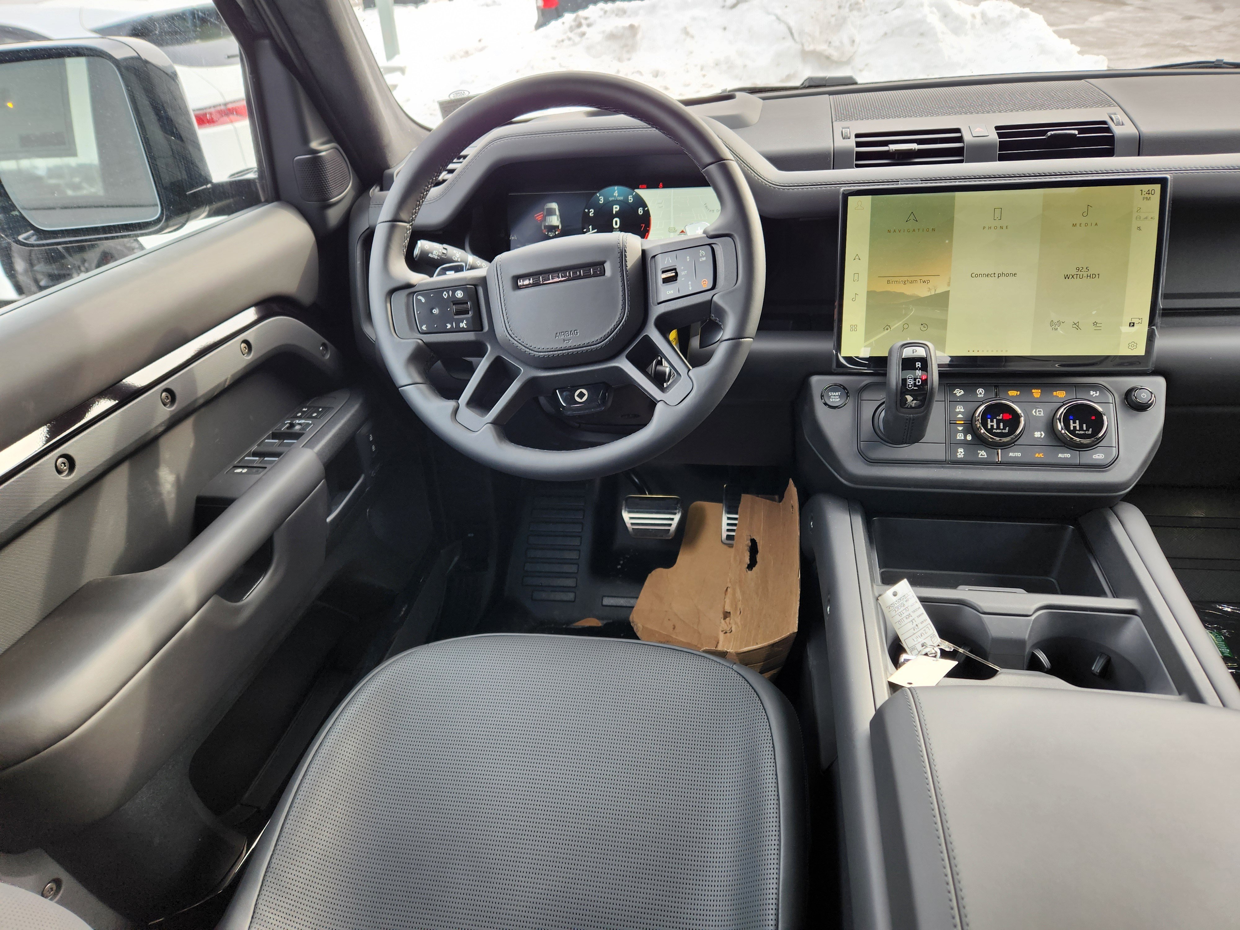 New 2026 Land Rover Defender 110 OCTA image 14