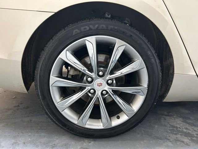 Used 2014 Cadillac XTS Base image 11