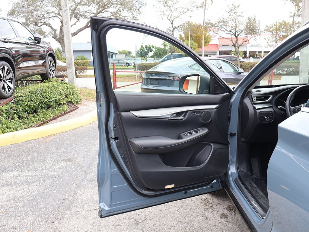 Used 2023 INFINITI QX50 Luxe image 22