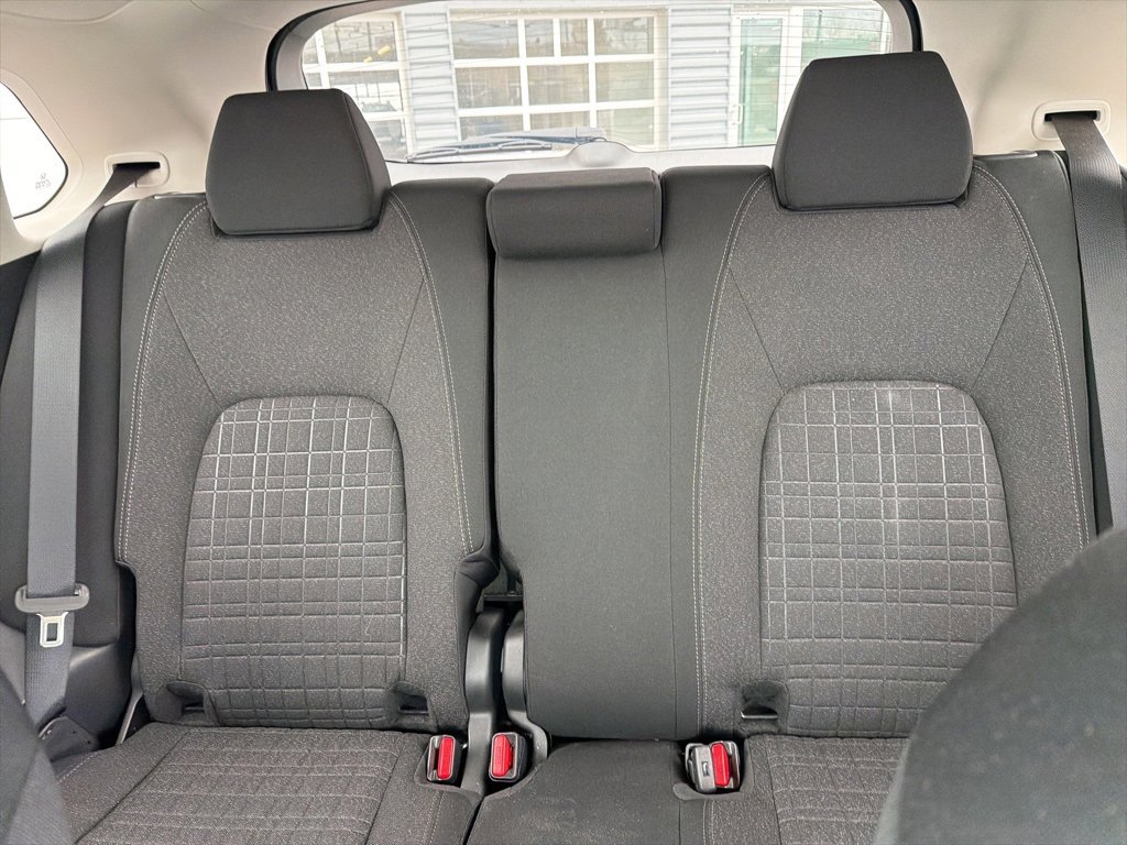 Used 2023 Honda HR-V LX image 8