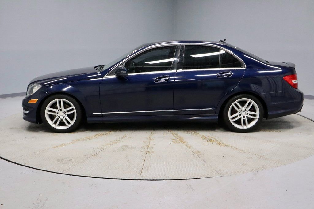 Used 2012 Mercedes-Benz C 300 4MATIC Sedan image 9