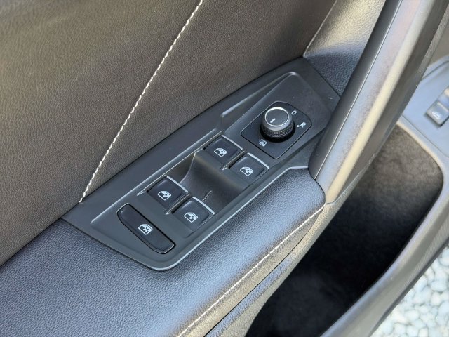 Used 2024 Volkswagen Tiguan Wolfsburg Edition AWD/4WD image 16