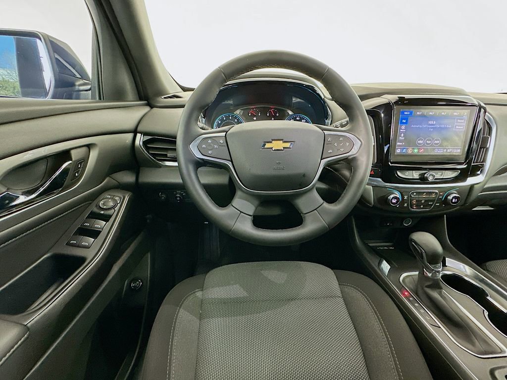Used 2023 Chevrolet Traverse LT image 22