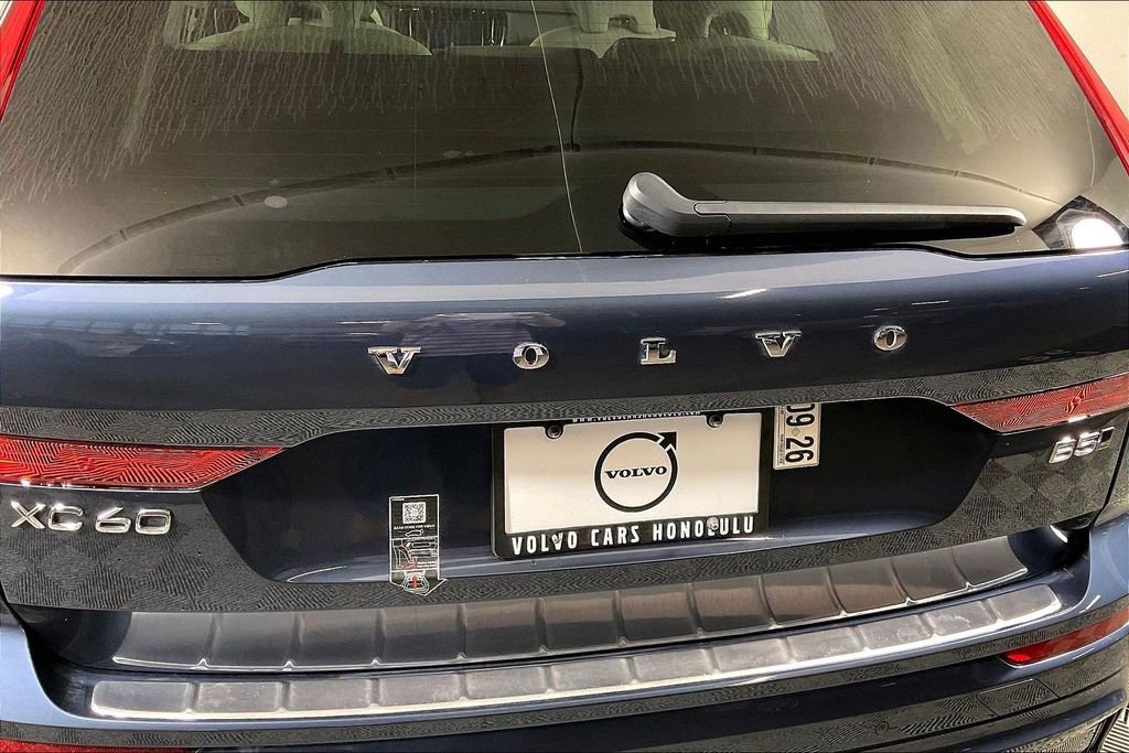Used 2025 Volvo XC60 B5 Plus w/ Protection Package Premier image 31