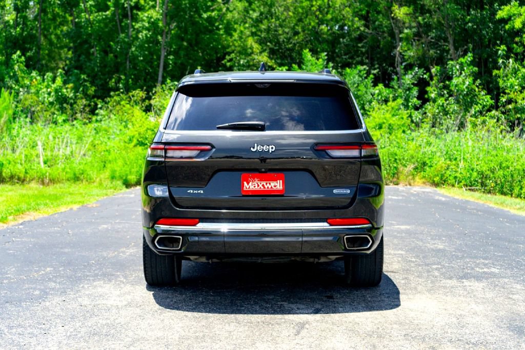 Used 2023 Jeep Grand Cherokee L Overland w/ Advanced Protech Group III AWD/4WD image 8