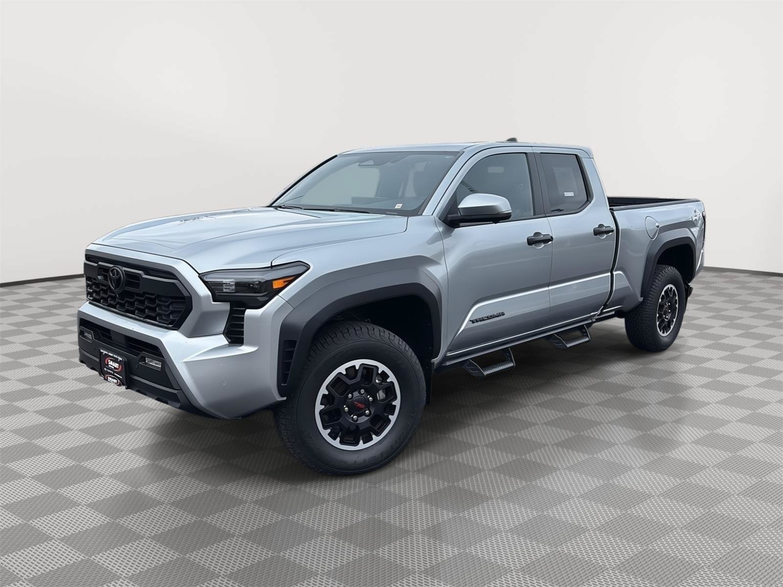 Used 2024 Toyota Tacoma TRD Off-Road w/ TRD Off Road Premium Package AWD/4WD image 1