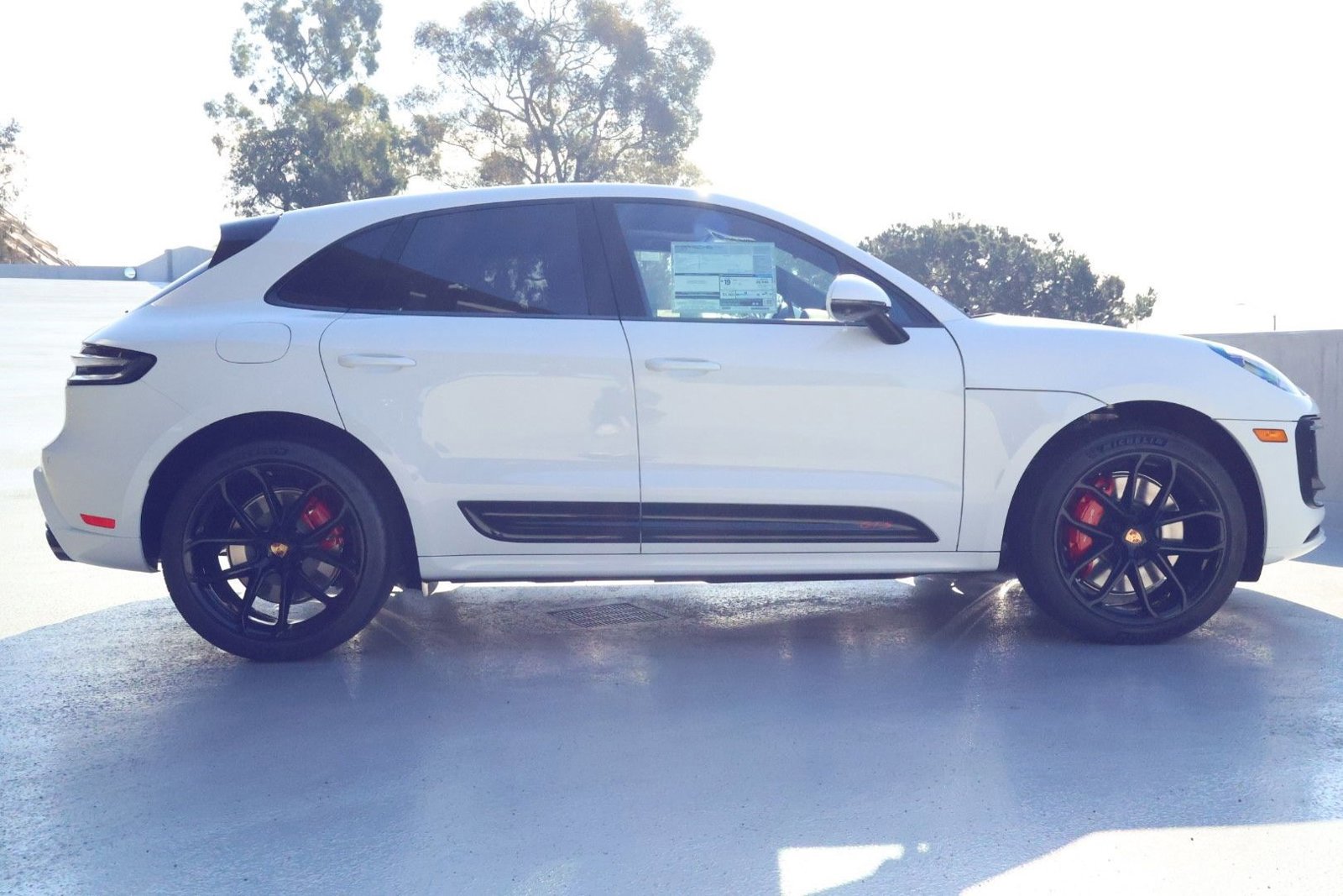 New 2026 Porsche Macan GTS image 8