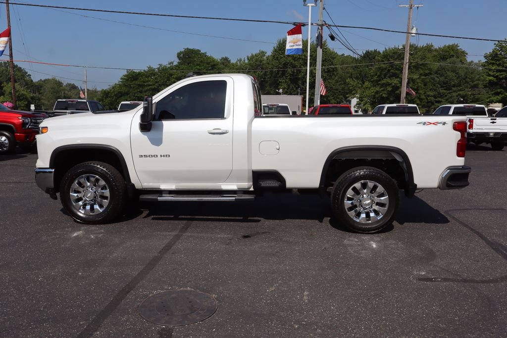 Used 2024 Chevrolet Silverado 3500 LT w/ Convenience Package AWD/4WD image 18