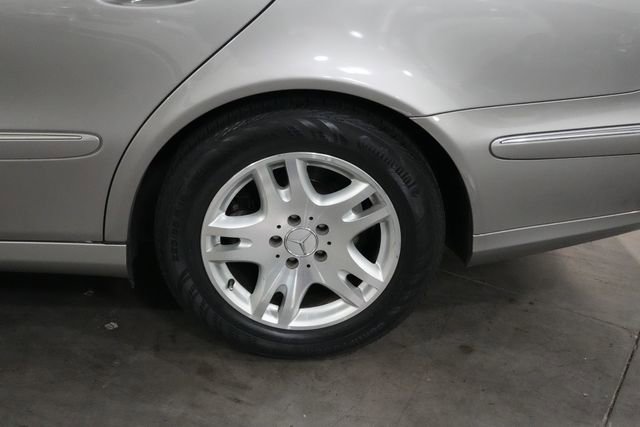 Used 2004 Mercedes-Benz E 320 Sedan image 11
