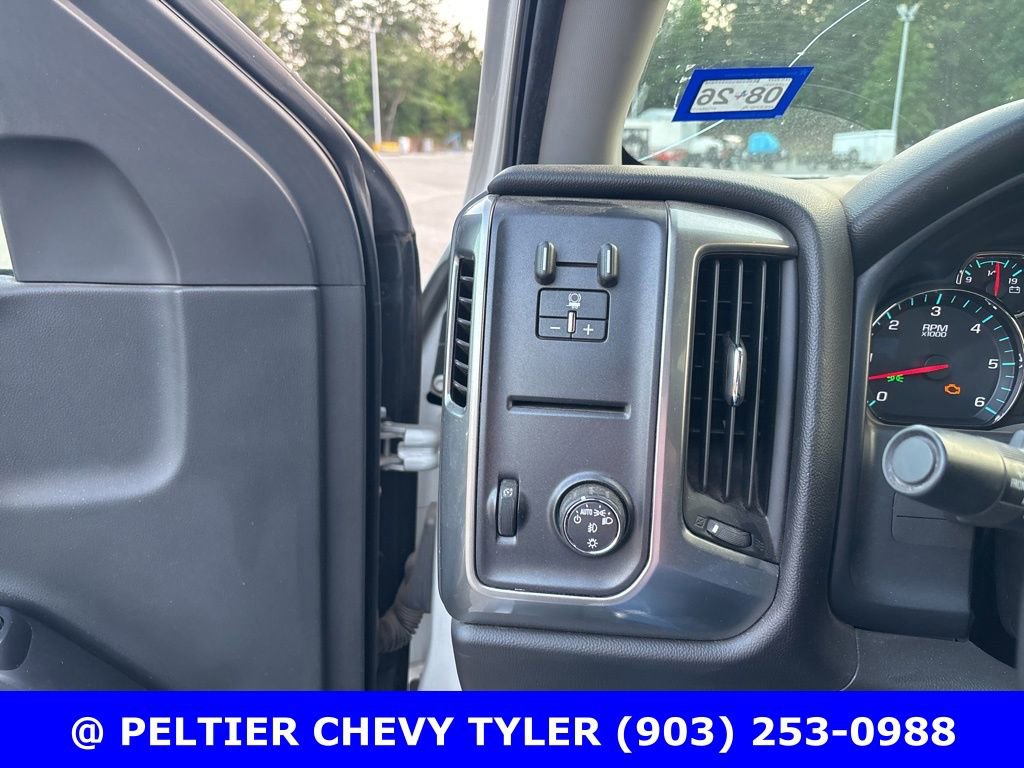 Used 2017 Chevrolet Silverado 1500 LT w/ Texas Edition RWD image 13