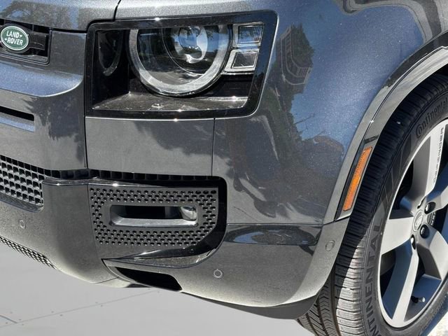 New 2025 Land Rover Defender 110 V8 image 10