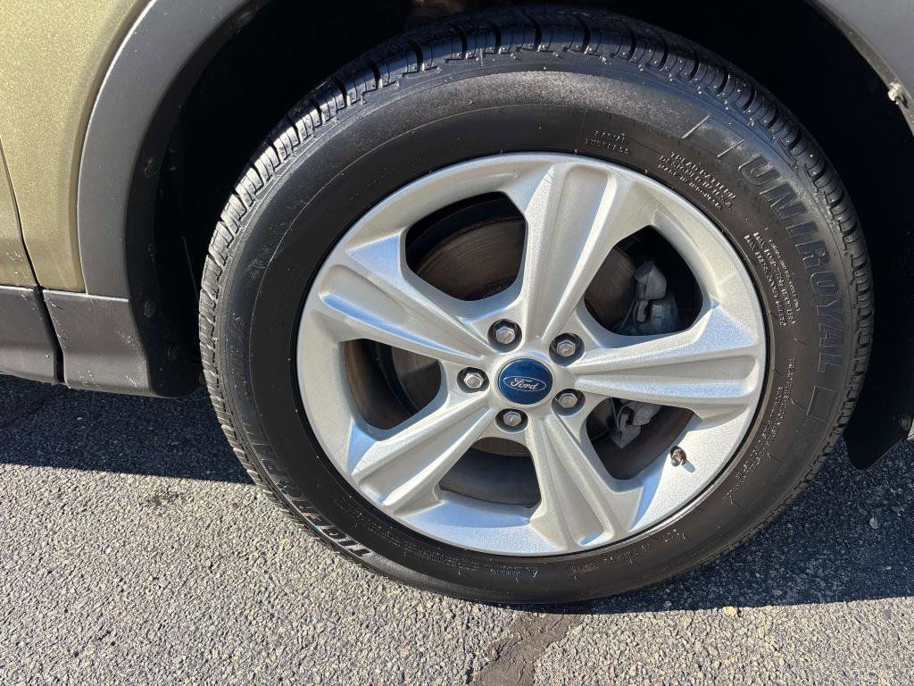 Used 2013 Ford Escape SE image 30