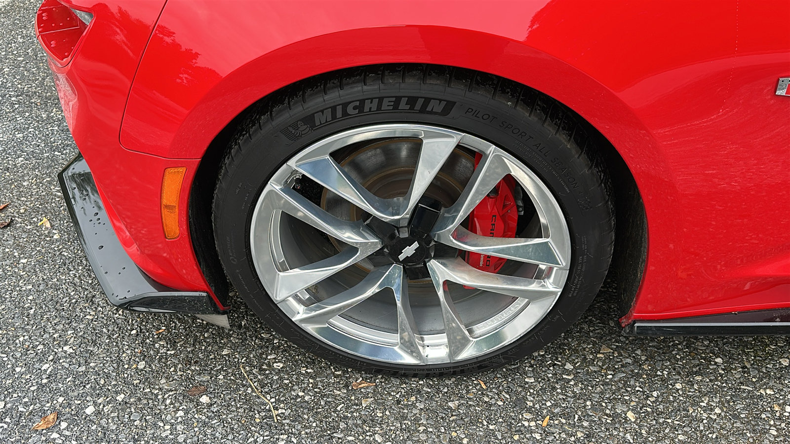 Used 2020 Chevrolet Camaro SS RWD image 10