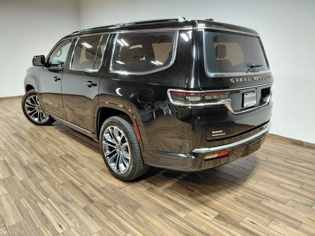 Used 2022 Jeep Grand Wagoneer Series III image 23