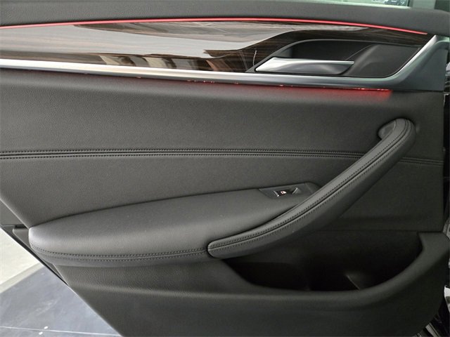 Used 2019 BMW 530i w/ Convenience Package image 19
