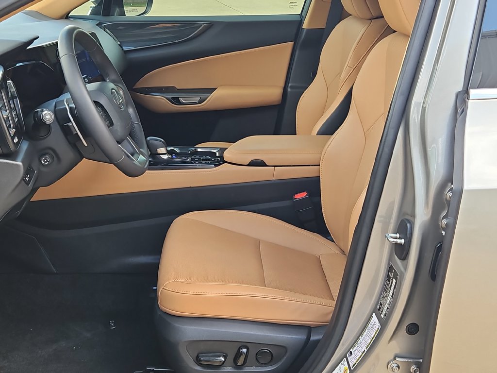Used 2022 Lexus NX 350 AWD image 11