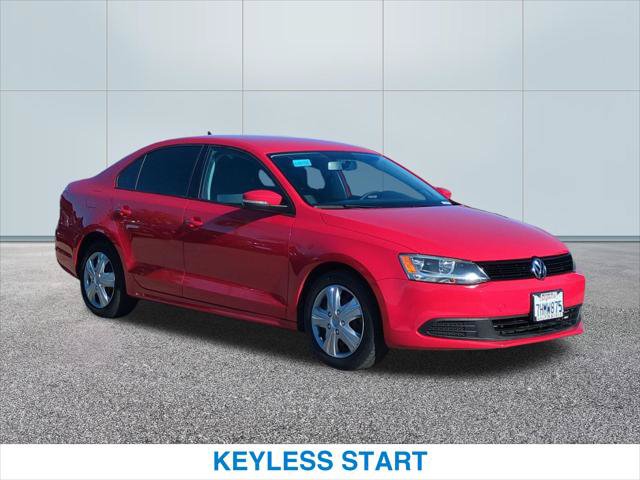 Used 2014 Volkswagen Jetta SE FWD image 4