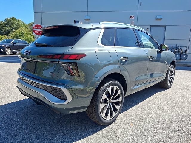 New 2026 Audi Q3 quattro 2.0T AWD/4WD image 4