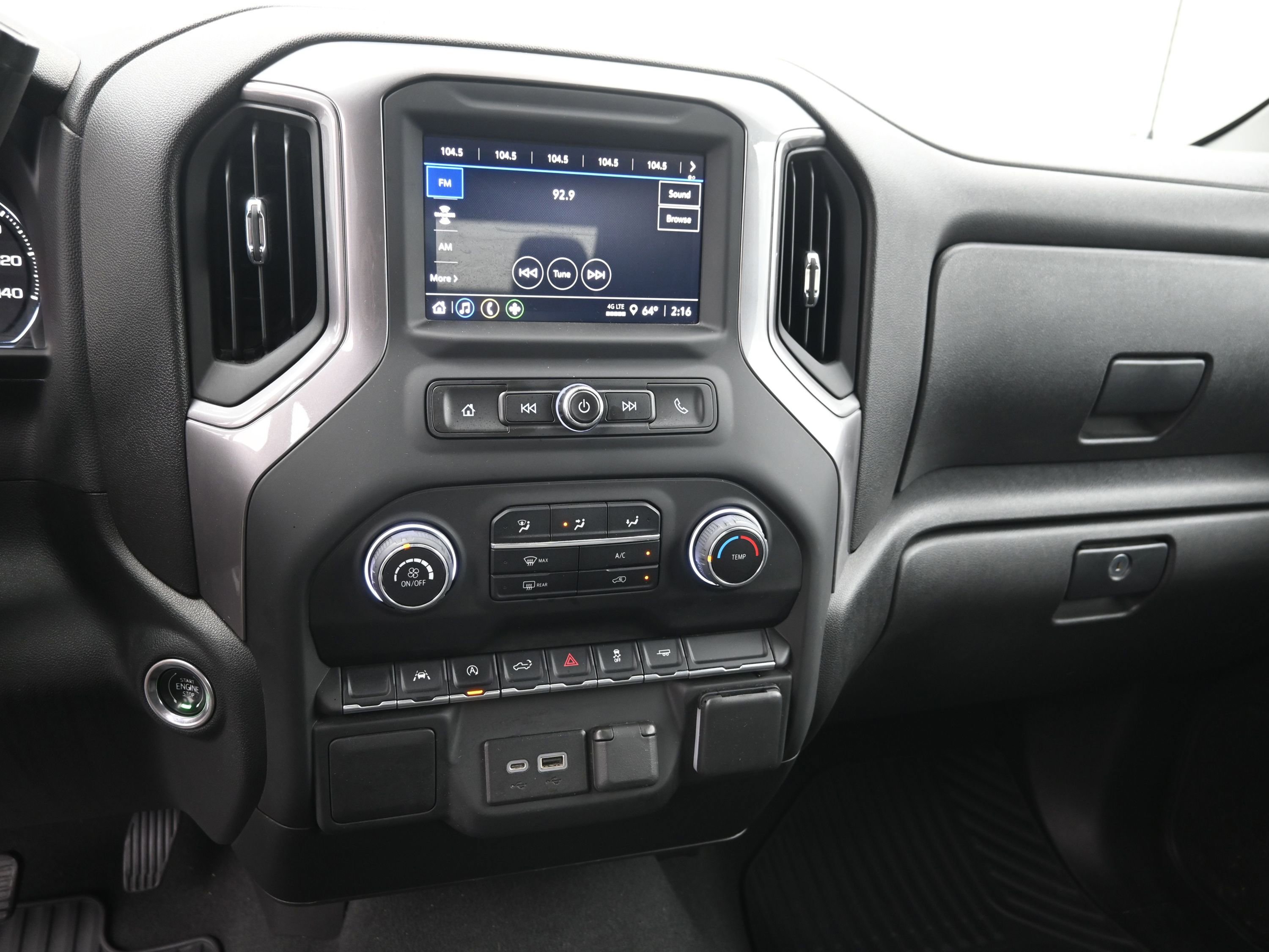 Used 2023 Chevrolet Silverado 1500 Custom image 17