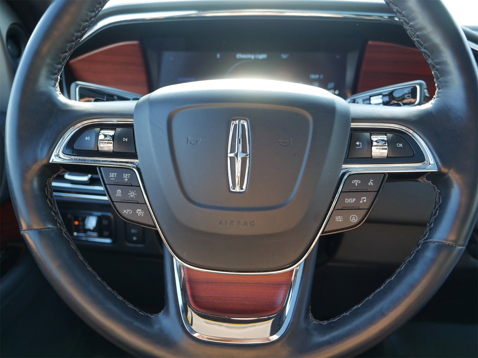 Used 2024 Lincoln Navigator Premiere image 26