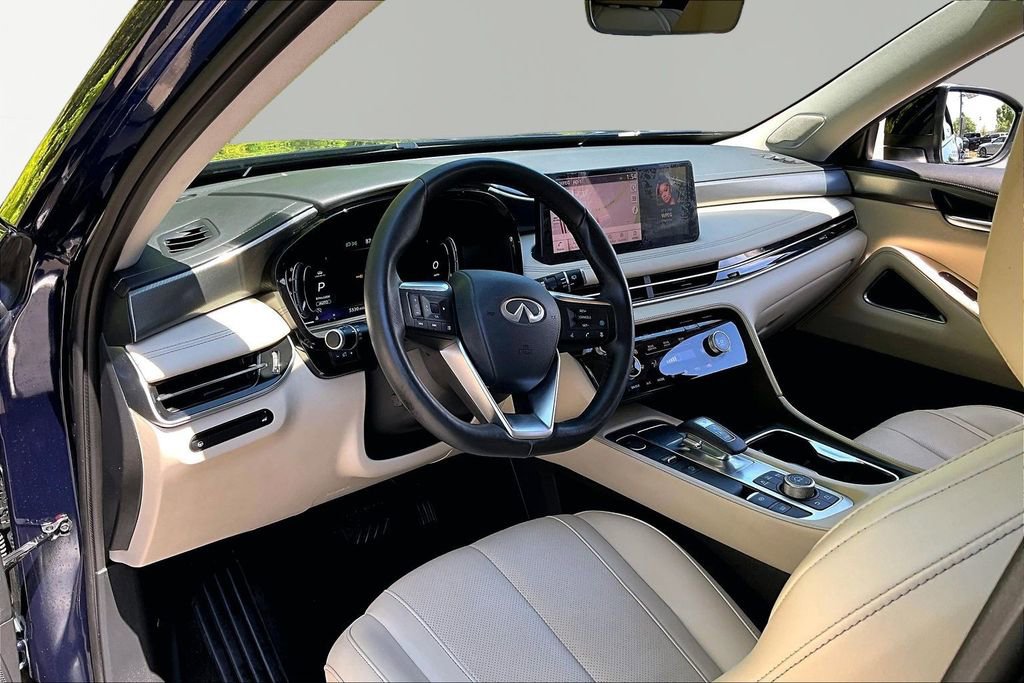 Used 2025 INFINITI QX60 Luxe image 14