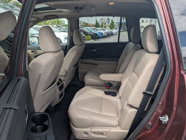 Used 2022 Honda Pilot Touring image 12