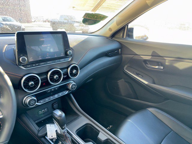 Used 2021 Nissan Sentra SR w/ SR Premium Package image 16