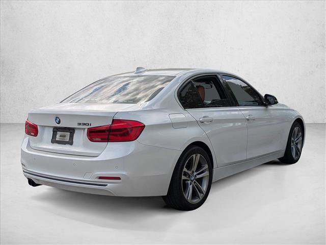 Used 2017 BMW 330i Sedan image 5