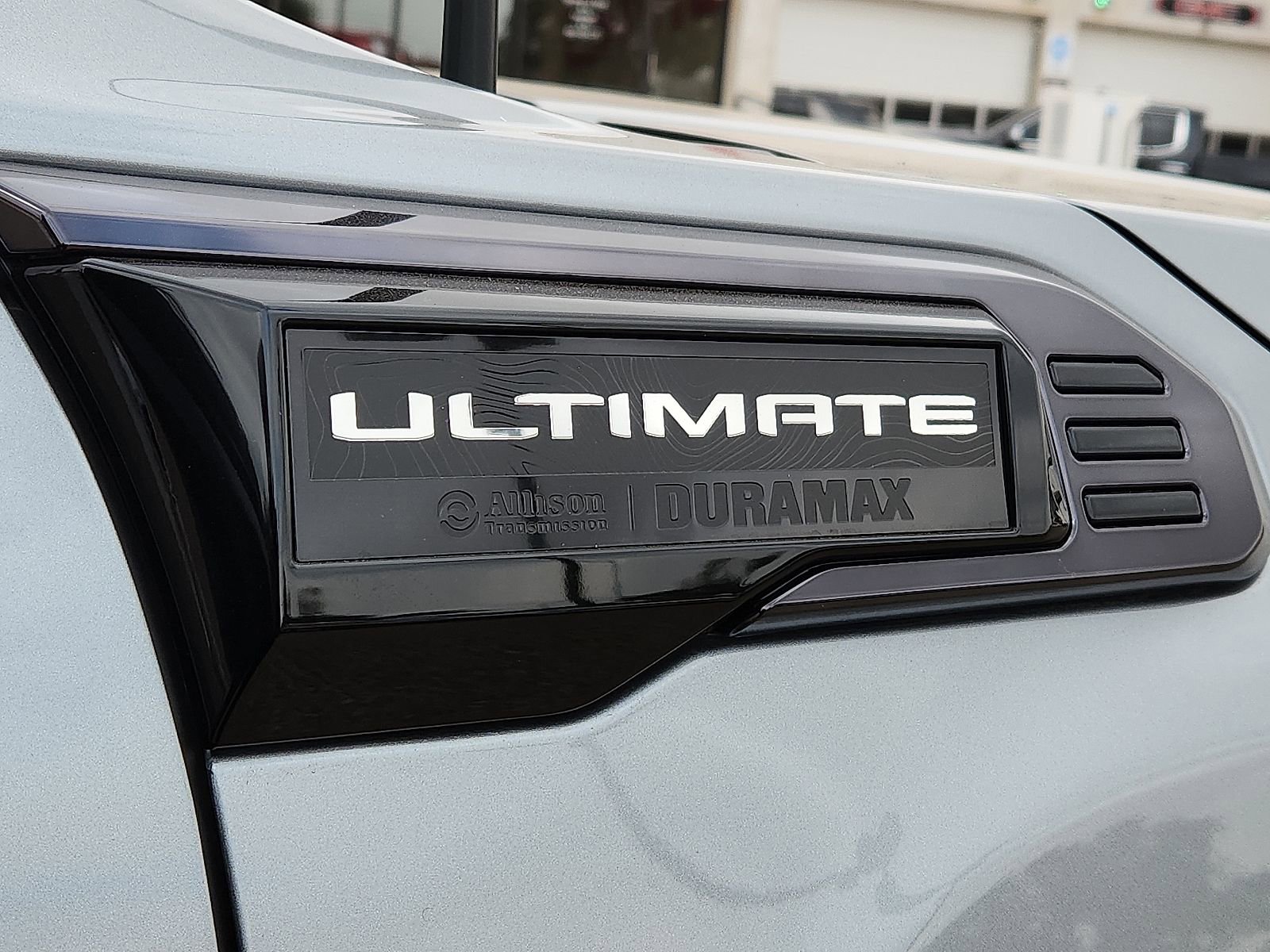 Used 2025 GMC Sierra 2500 Denali Ultimate image 8