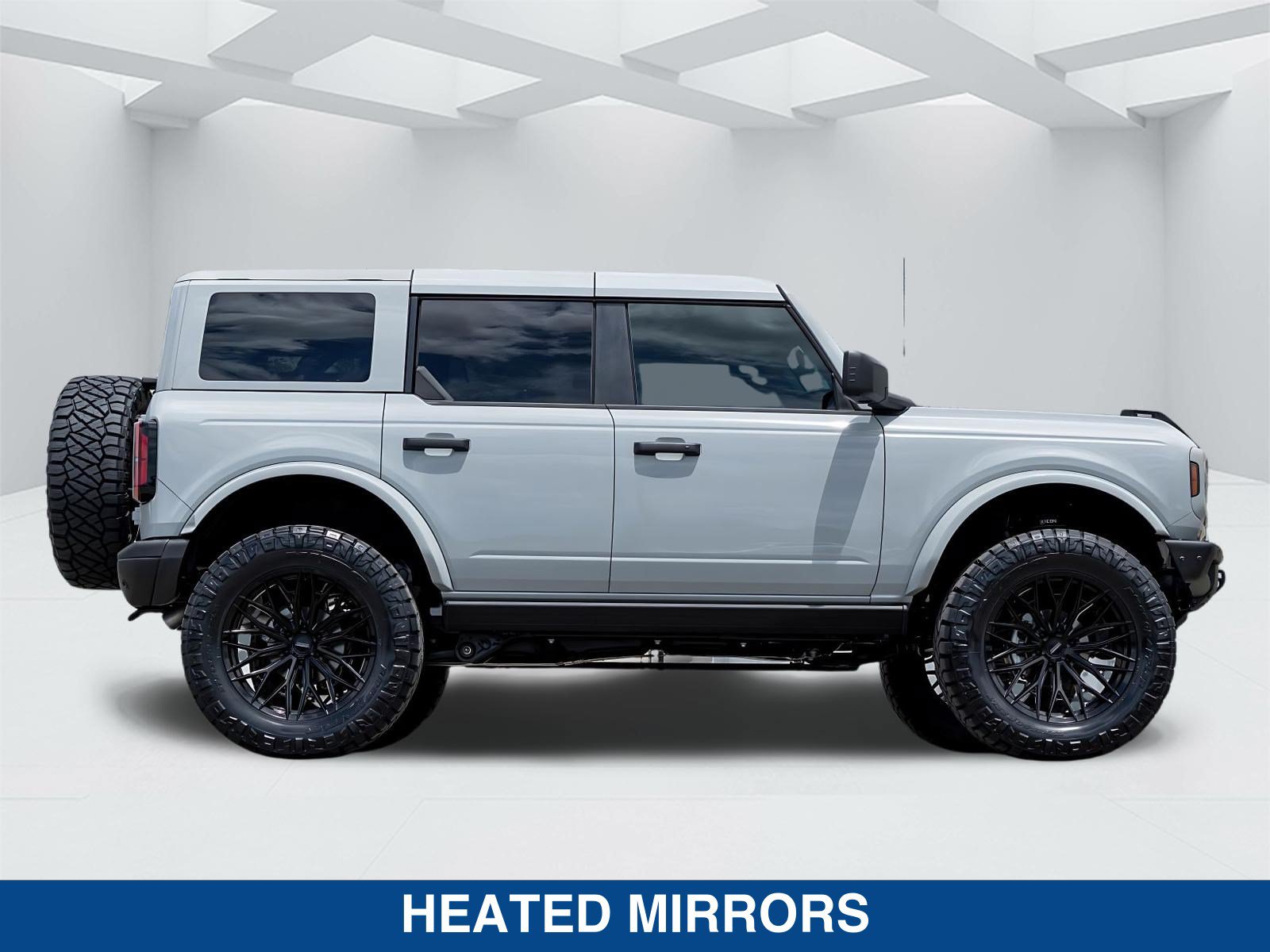 New 2026 Ford Bronco Badlands AWD/4WD image 3