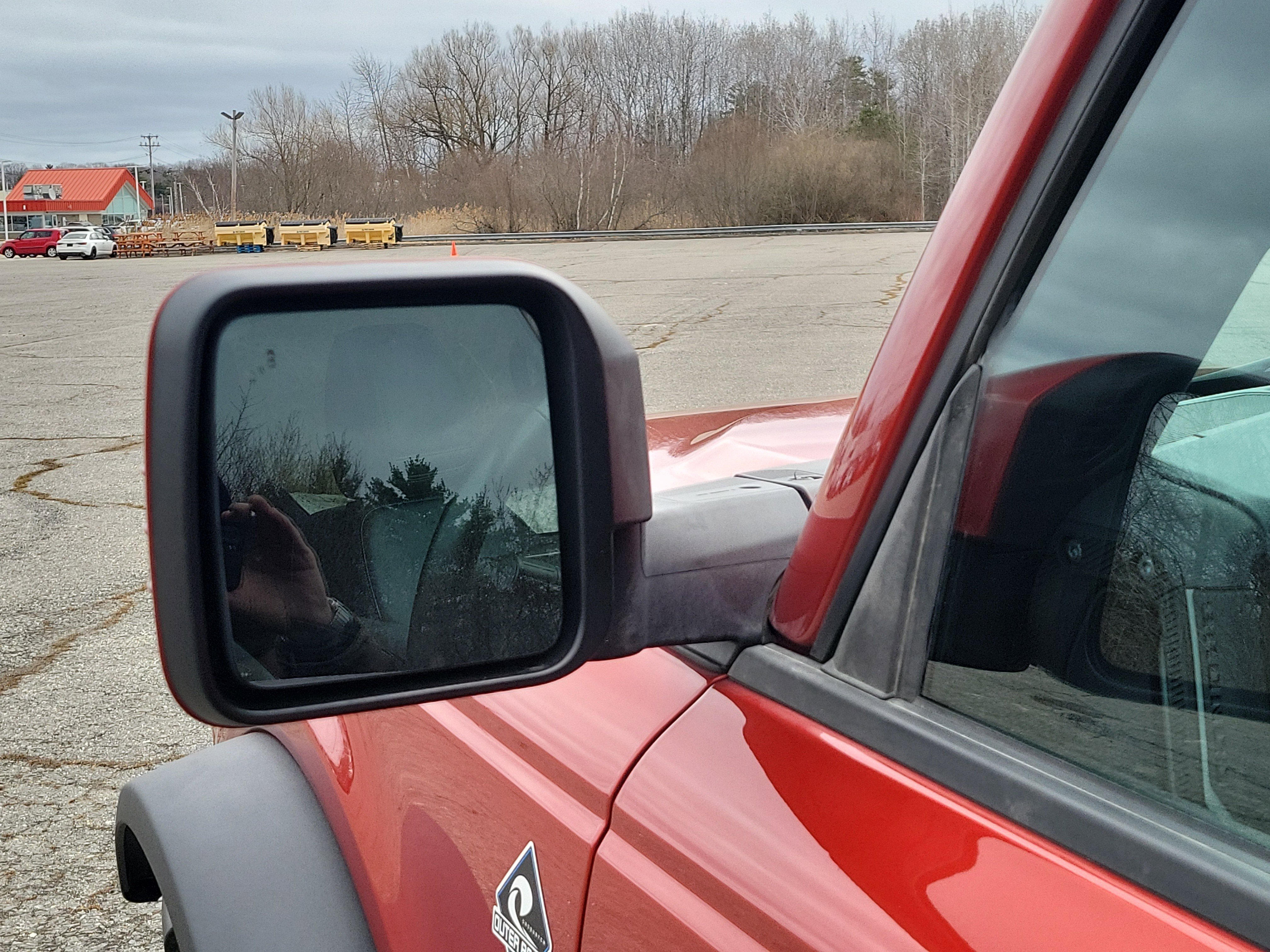 Used 2024 Ford Bronco Outer Banks w/ Sasquatch Package image 10