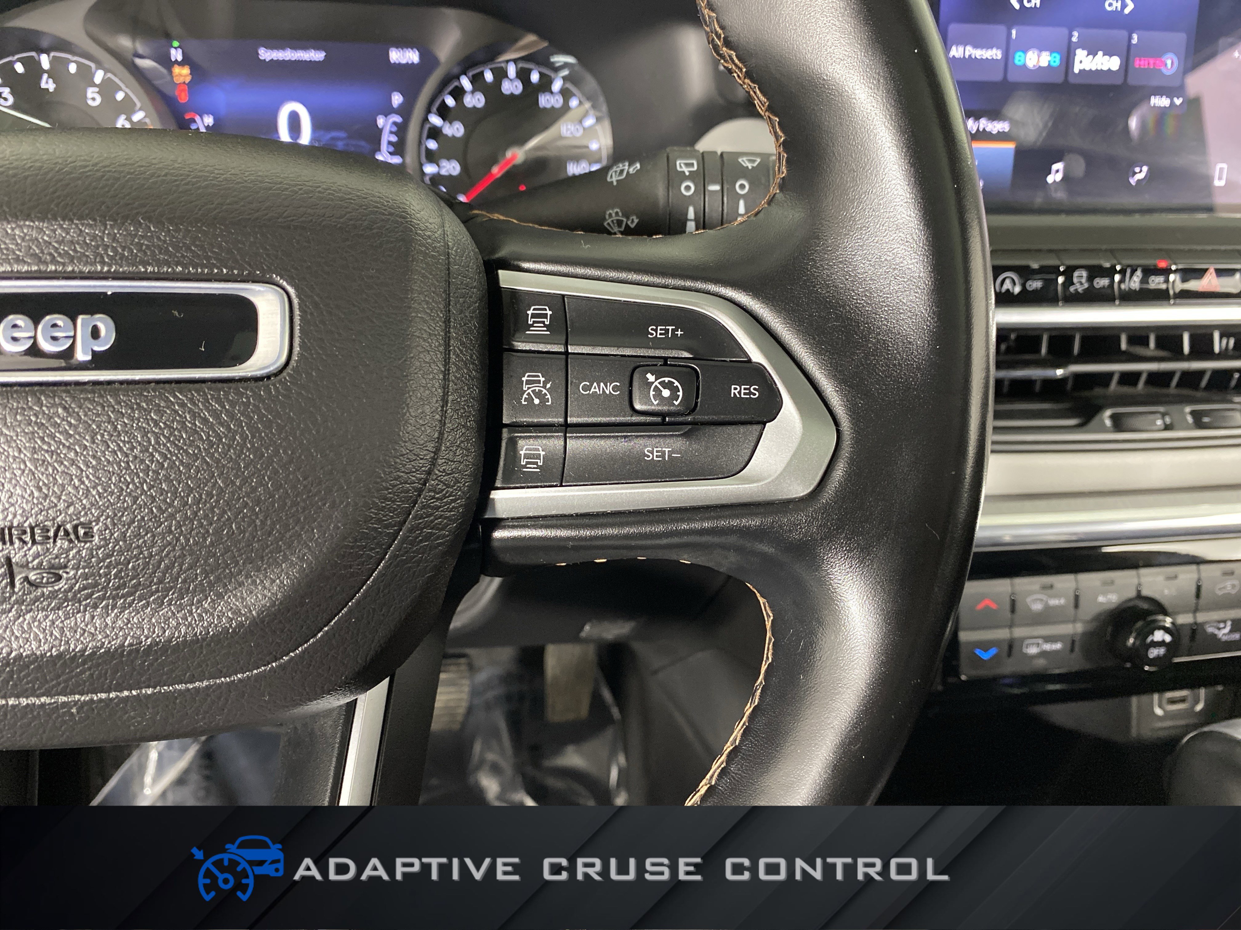 Used 2022 Jeep Compass Limited w/ Sun and Sound Group image 25