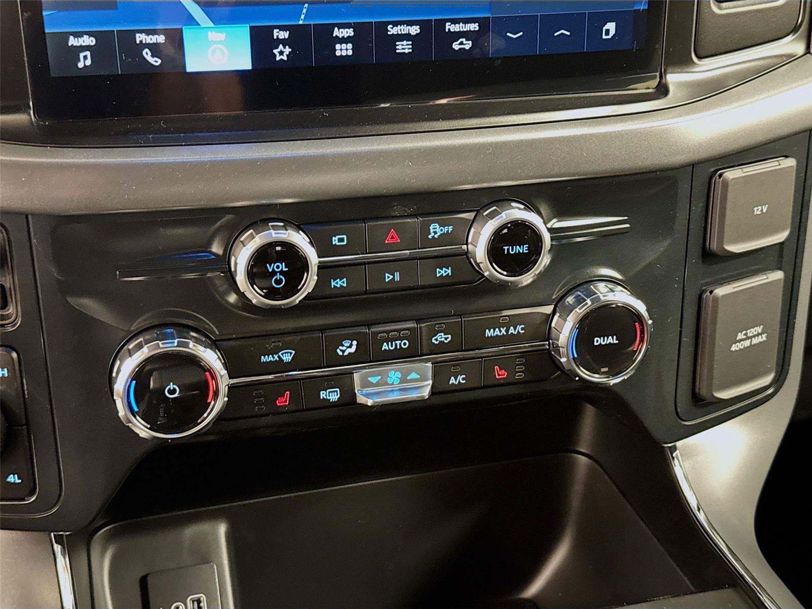New 2026 Ford F150 XLT w/ Equipment Group 302A MID AWD/4WD image 15