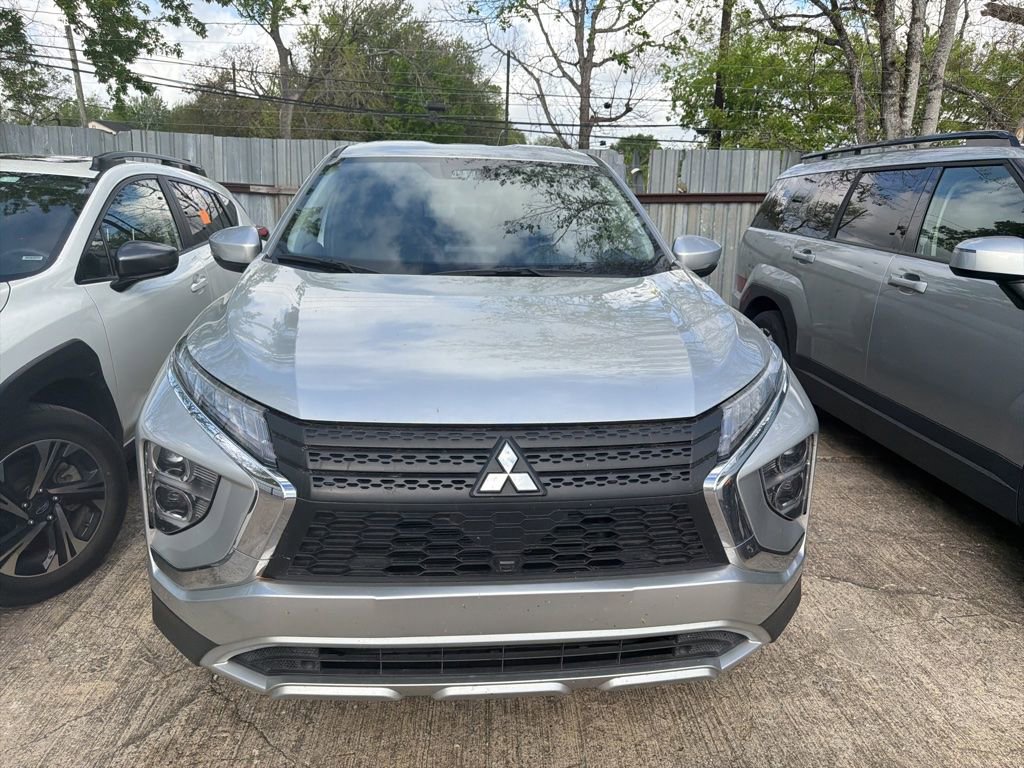 Used 2025 Mitsubishi Eclipse Cross SE image 9
