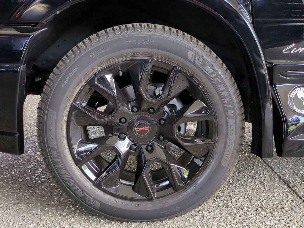 New 2025 GMC Savana 2500 Extended w/ Driver Convenience Package image 33