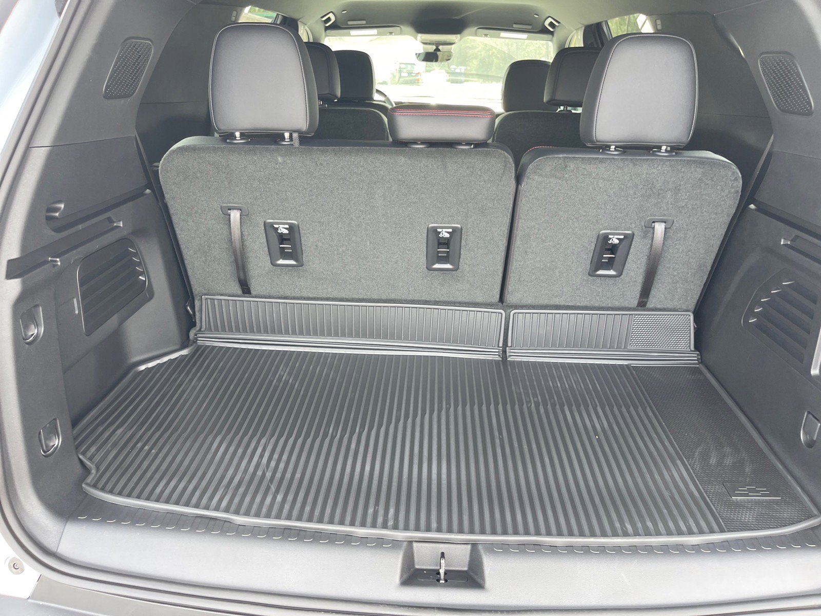 New 2026 Chevrolet Traverse Z71 w/ Enhanced Driving Package image 14