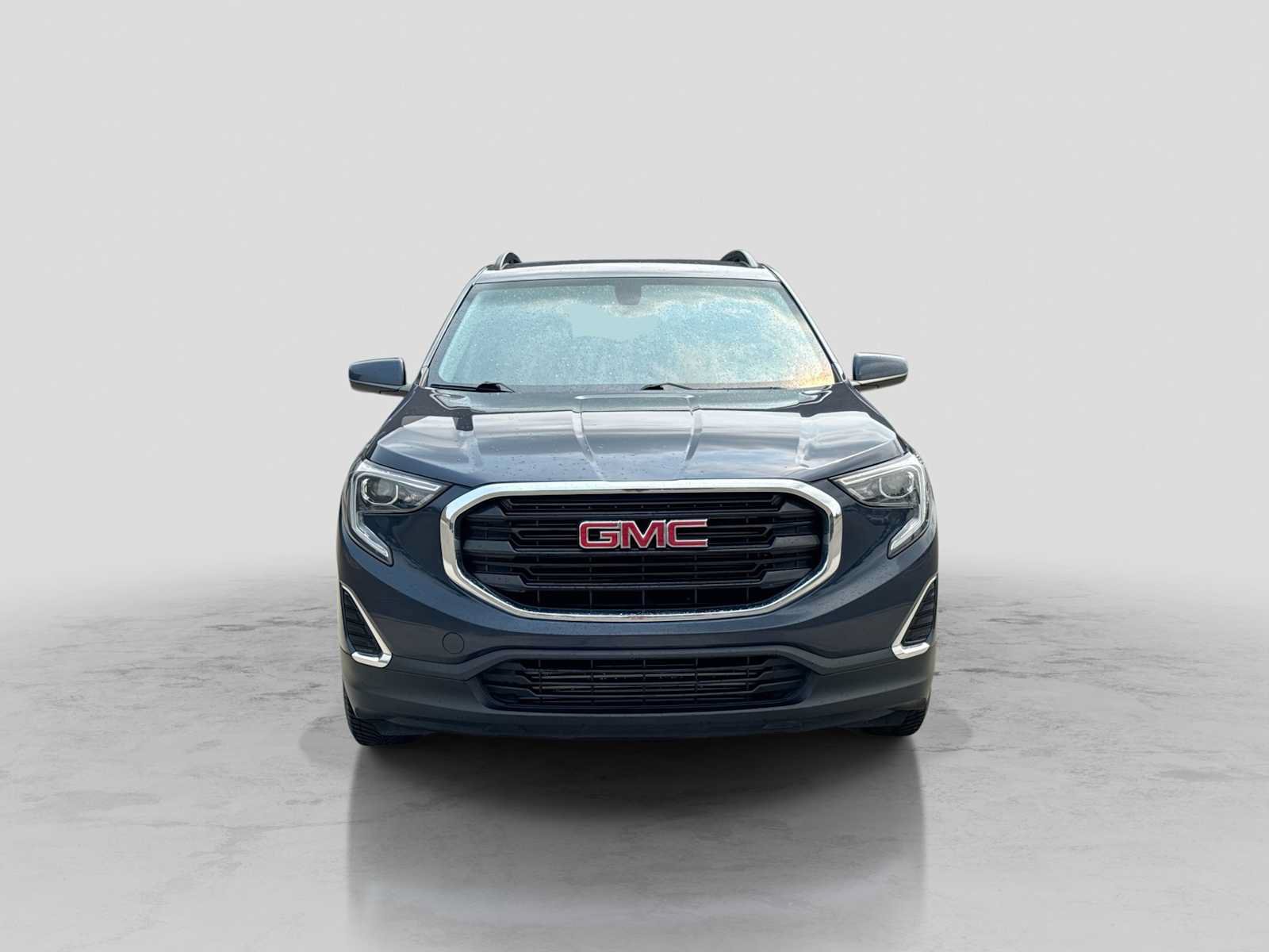 Used 2019 GMC Terrain SLE w/ Driver Convenience Package FWD image 9