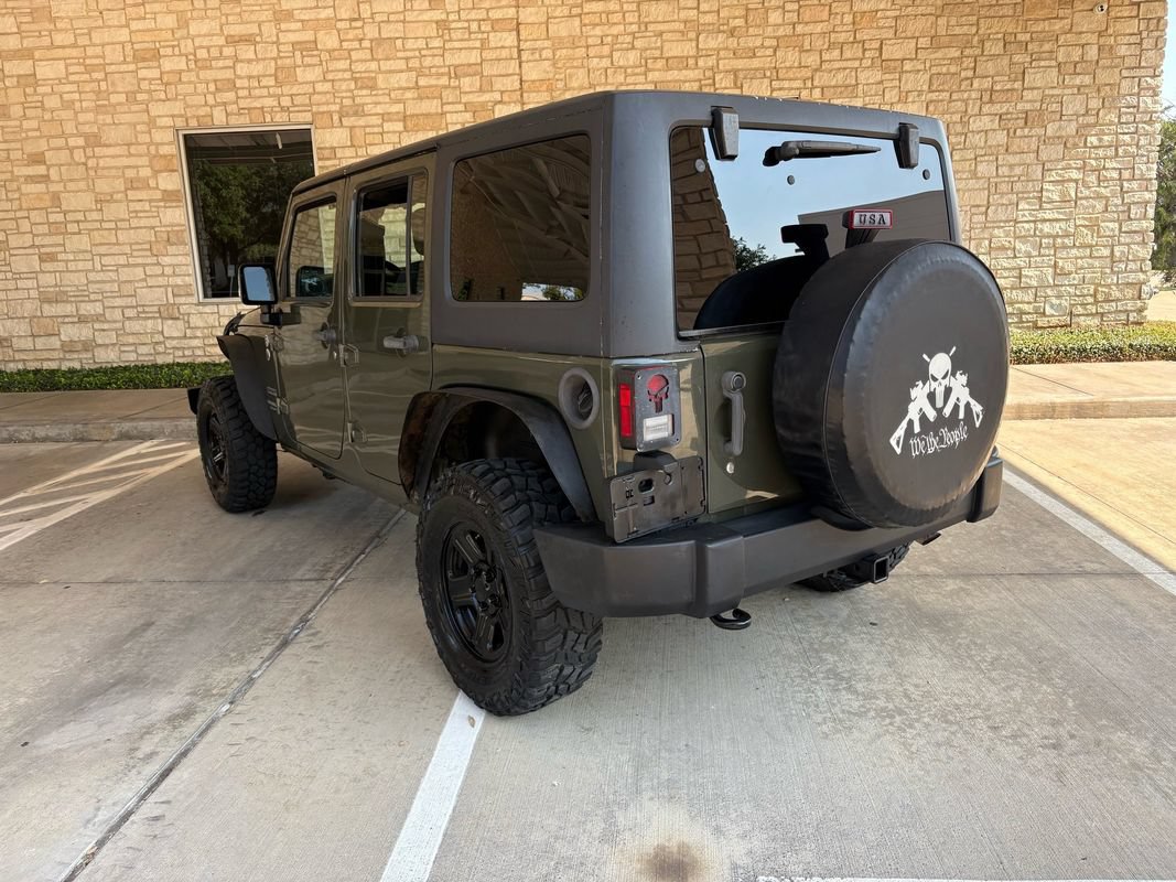 Used 2015 Jeep Wrangler Unlimited Sport AWD/4WD image 6