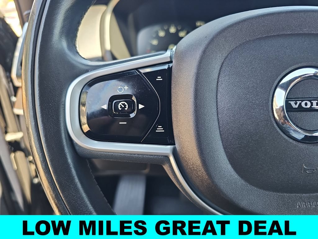 Used 2018 Volvo XC90 T8 Inscription w/ Convenience Package AWD/4WD image 18
