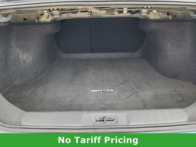 Used 2025 Nissan Sentra SR w/ SR Premium Package FWD image 31