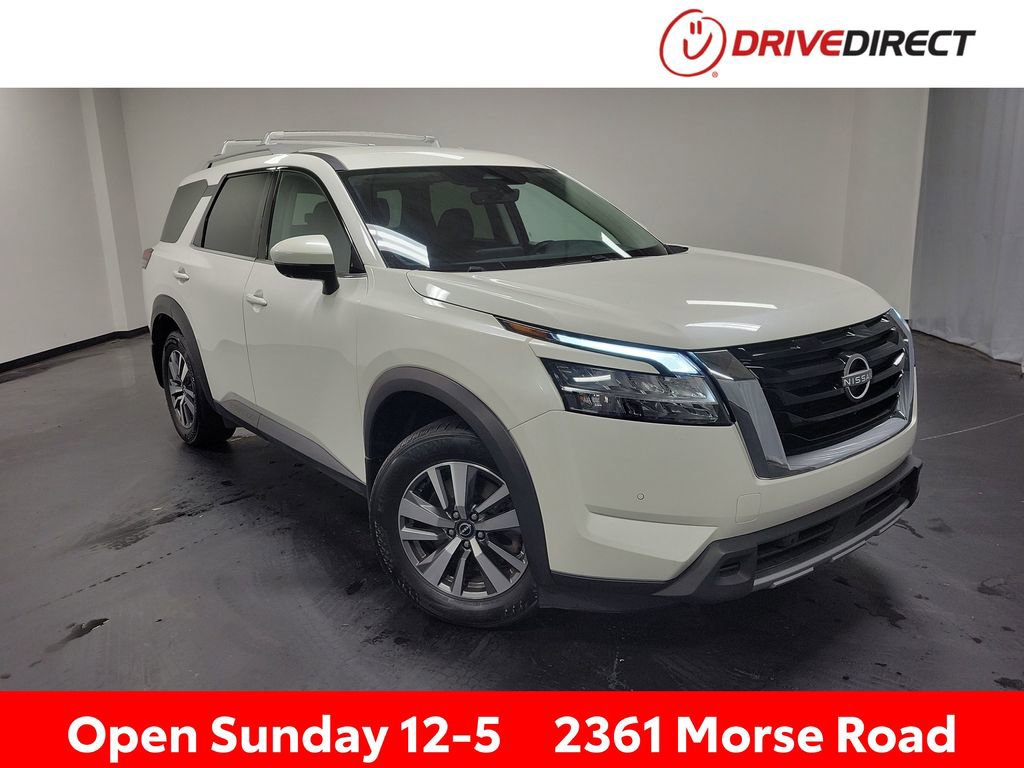 Used 2024 Nissan Pathfinder SL w/ Cargo Package AWD/4WD image 1
