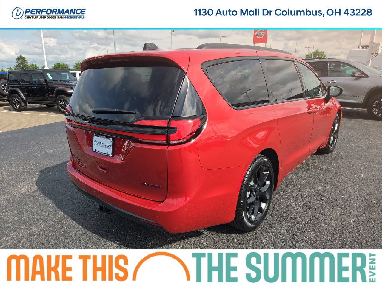 New 2027 Chrysler Pacifica Limited w/ S Appearance Package FWD image 7