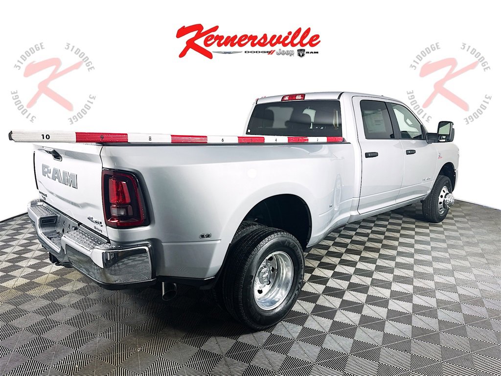 New 2026 RAM 3500 Big Horn image 7