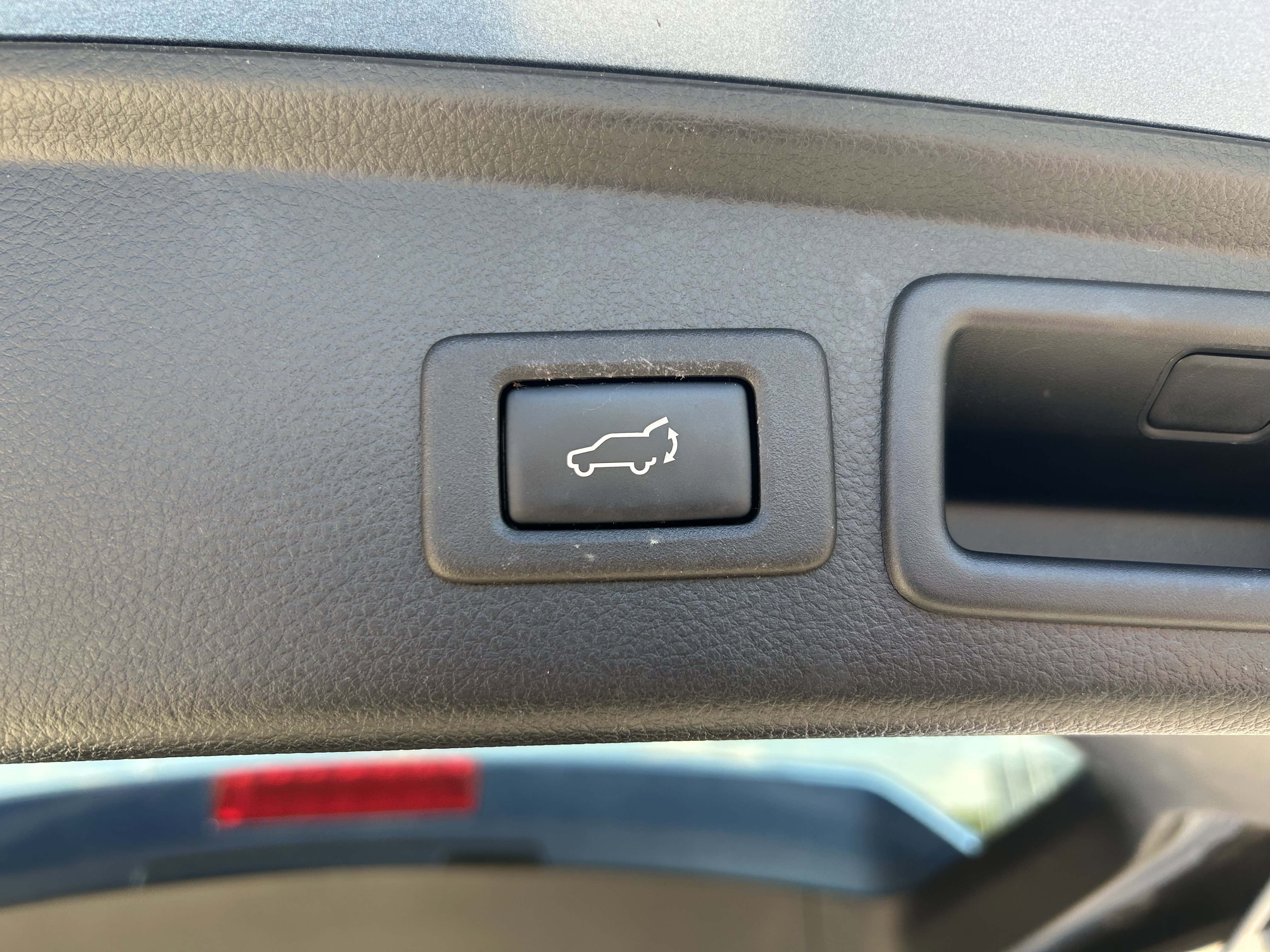 Used 2017 Subaru Forester 2.5i Premium AWD/4WD image 27