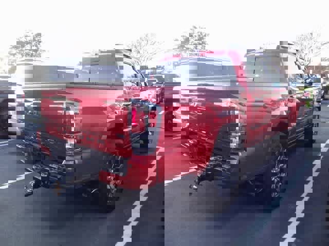 Used 2020 Toyota Tacoma Limited image 4