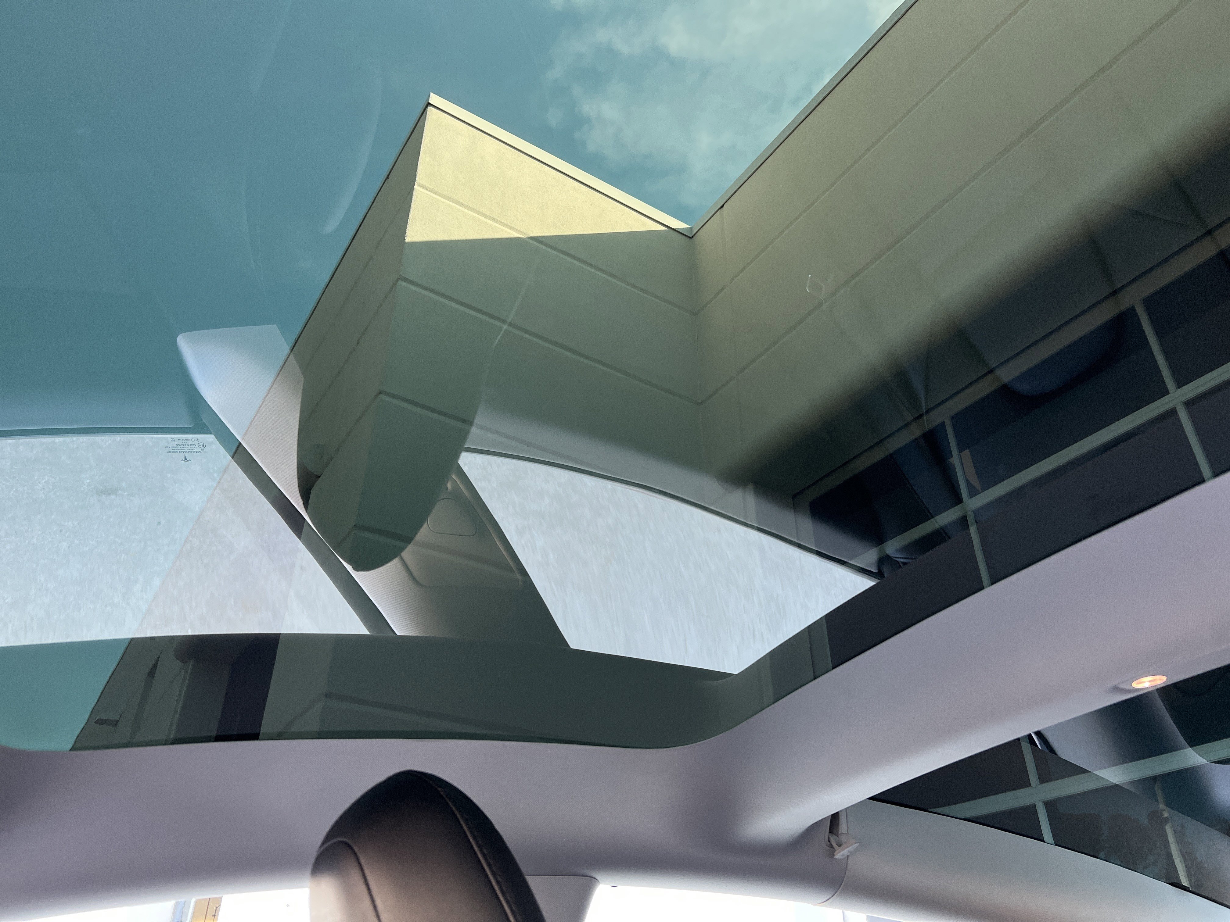 Used 2021 Tesla Model 3 Long Range image 28