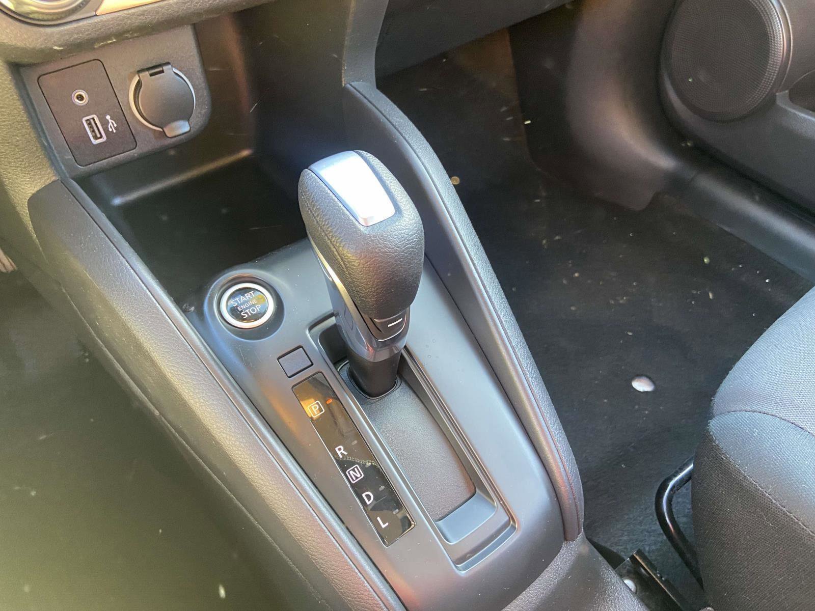 Used 2024 Nissan Kicks S image 14